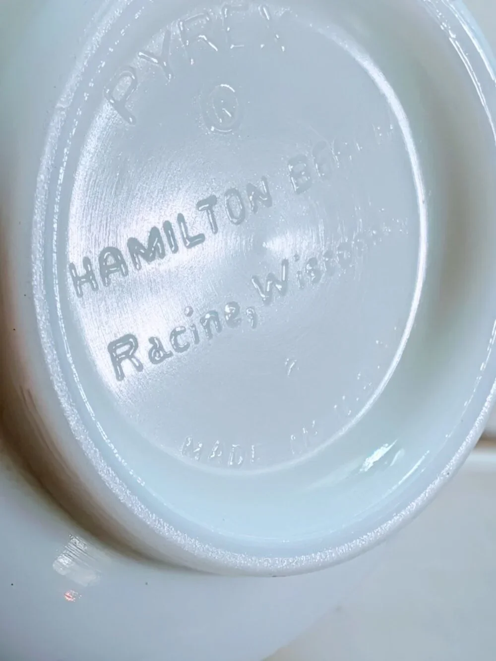 VTG #2 Pyrex Hamilton Beach White Milk Glass Spouted Batter Bowl Ribbed 1940